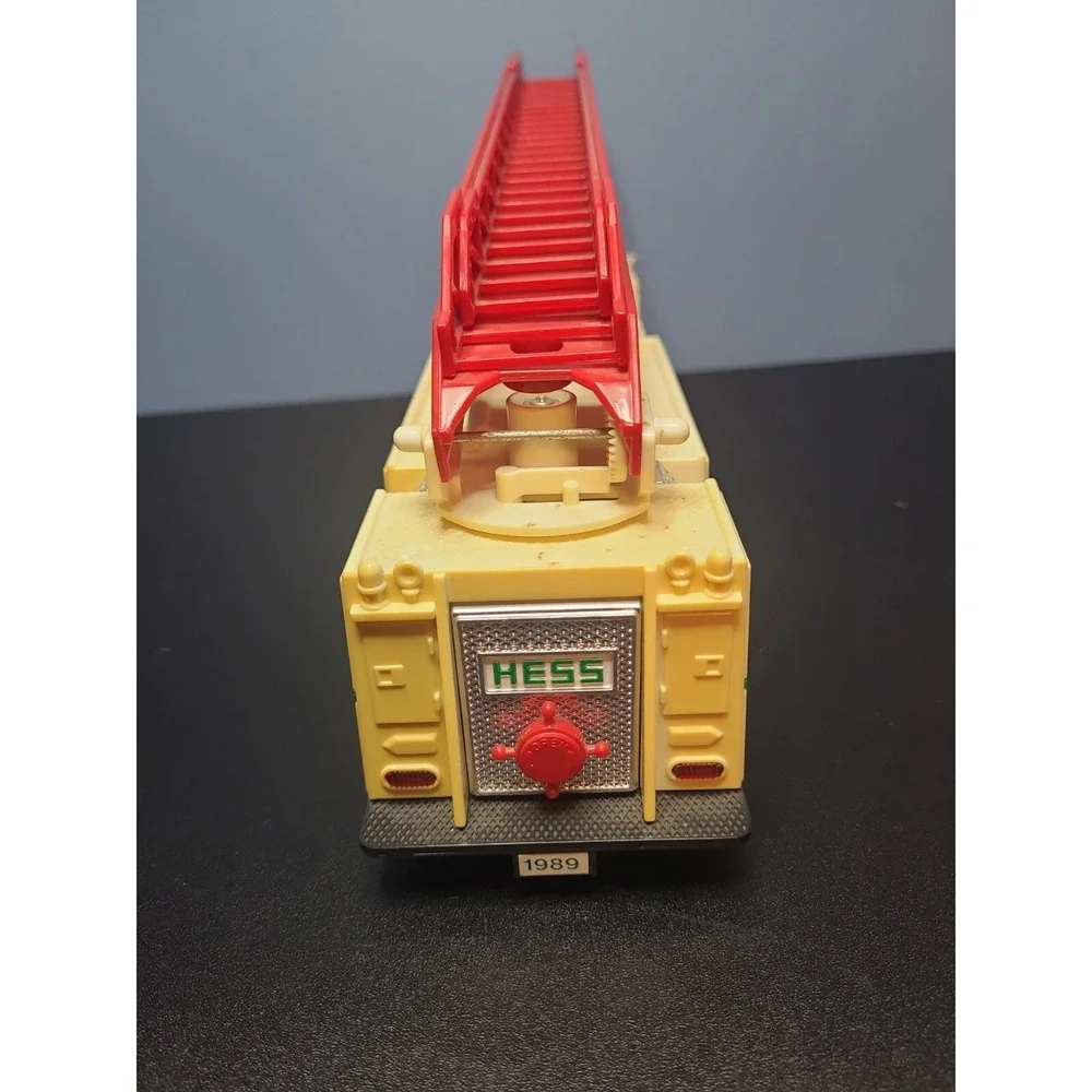Lot of 2 1989 Hess Fire Truck Bank and 1994 Hess Rescue Truck‎